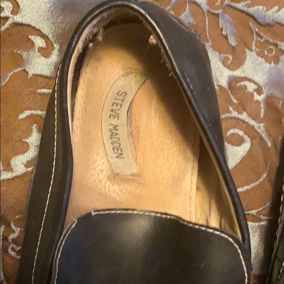 Black Italian leather men’s loafers - Picture 2 of 2
